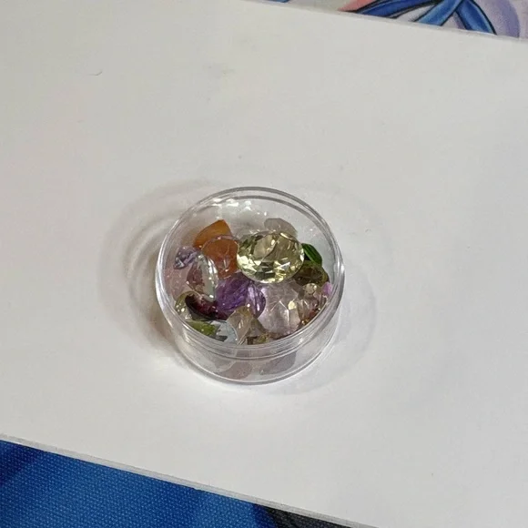 33.5ct Assorted Gemstone Collection - Picture 2 of 2